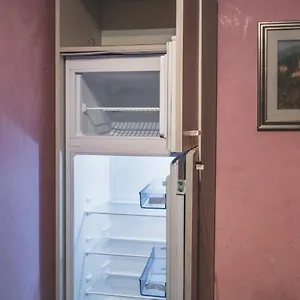 Bulldog Station With Private Wc, Ac, Tv Bed & Breakfast Mestre