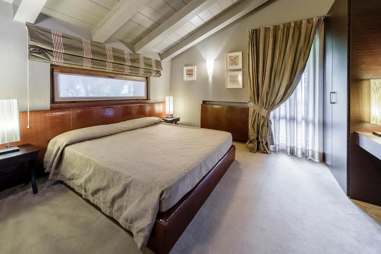 Hotel Lajadira & Spa Cortina d'Ampezzo 4*,